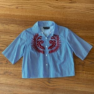 Hemant & Nandita 3/4 sleeve button down blouse